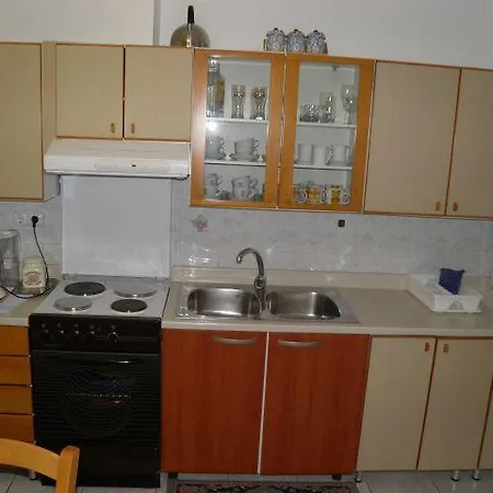 Stefania Apartment *