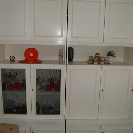 Stefania Apartment *